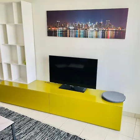 Limpertsberg Cosy 1 Bedroom. Terrace And Parking Apartment