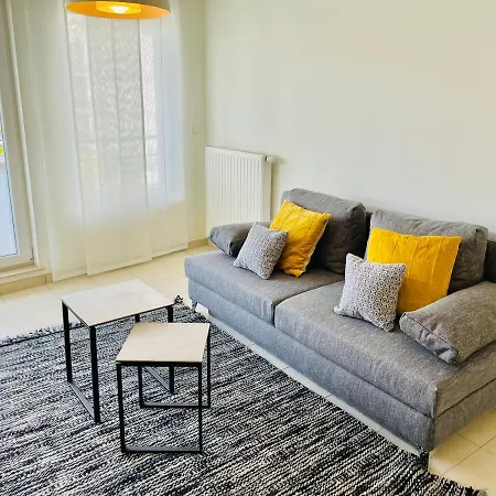 Limpertsberg Cosy 1 Bedroom. Terrace And Parking Apartment